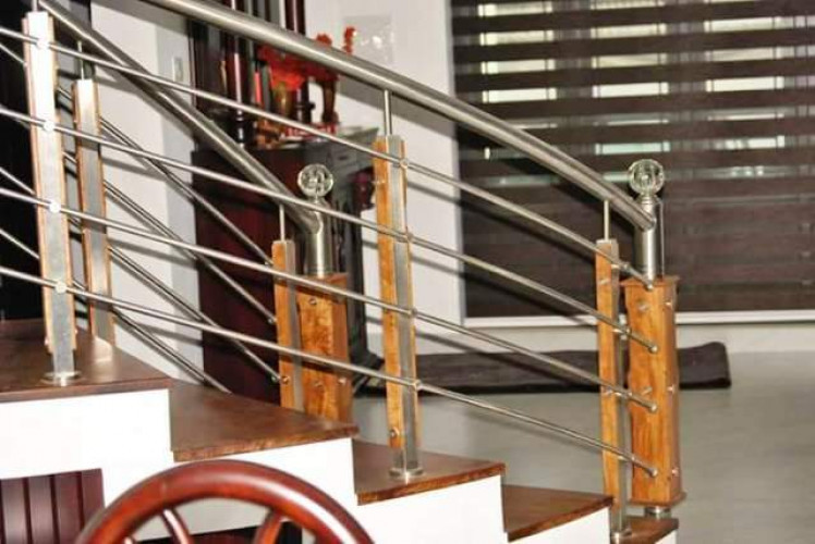 Steel Handrails in Sreekandapuram, Kannur, Kerala Steel Railing
