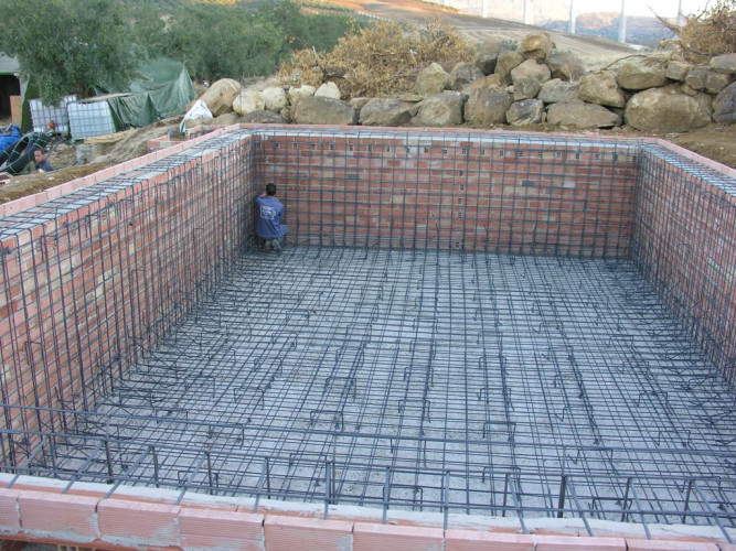 Swimming Pool Contractors in Taliparamba, Kannur