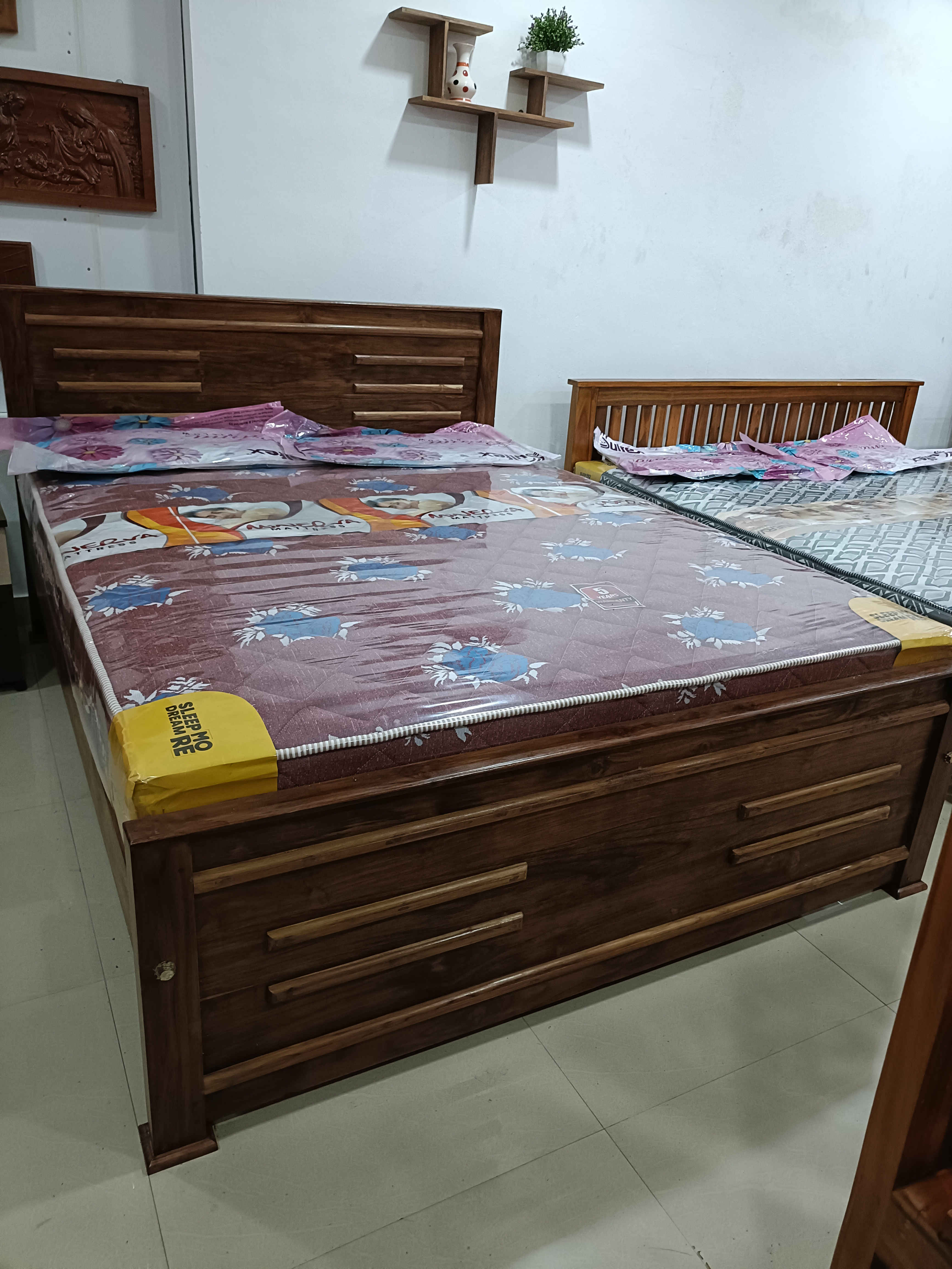 teak wood cot